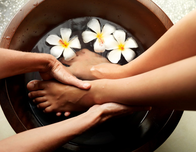 Foot Bath Massage